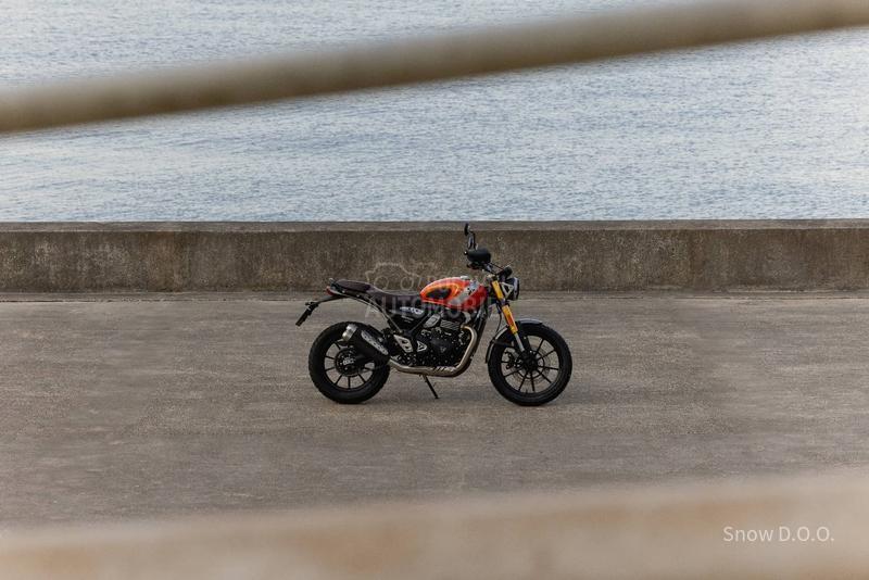 Triumph Scrambler 400 X/XC