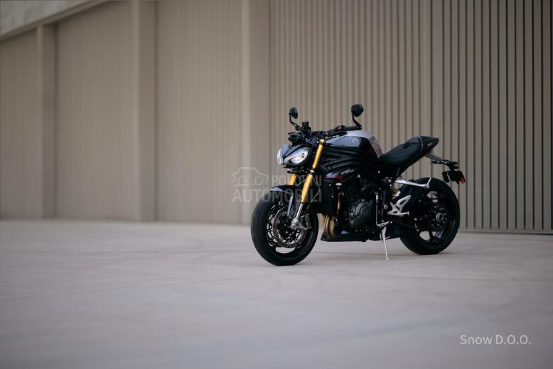 Triumph Speed Triple 1200