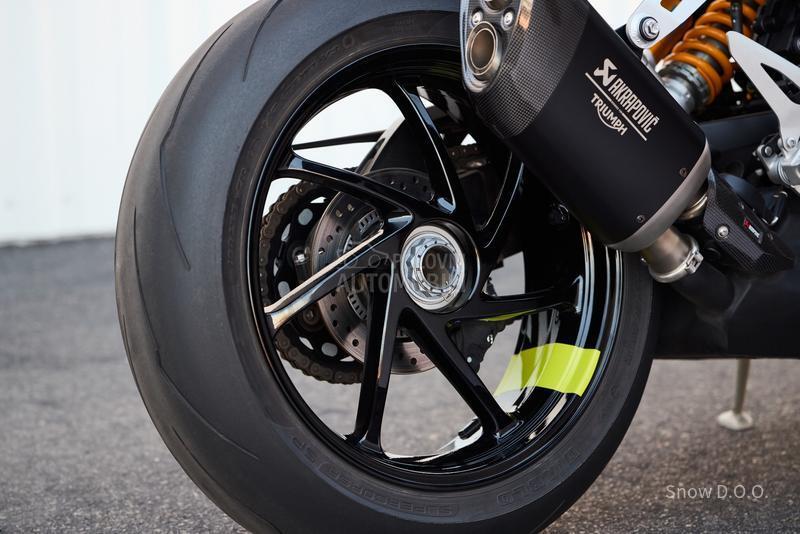 Triumph Speed Triple 1200