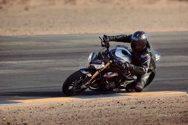 Triumph Speed Triple 1200