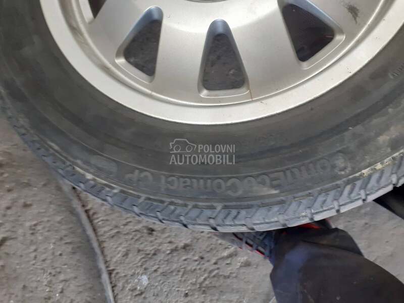 Continental 205/60 R15 Letnja
