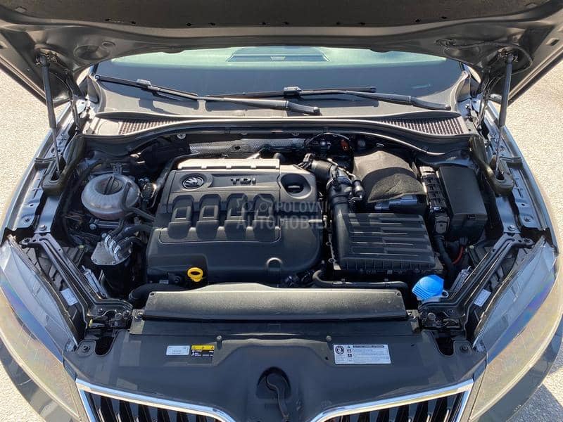 Škoda Superb 2.0 TDI DSG