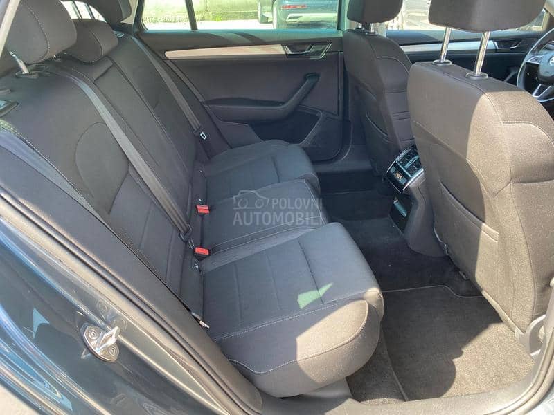 Škoda Superb 2.0 TDI DSG