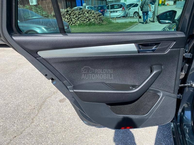 Škoda Superb 2.0 TDI DSG