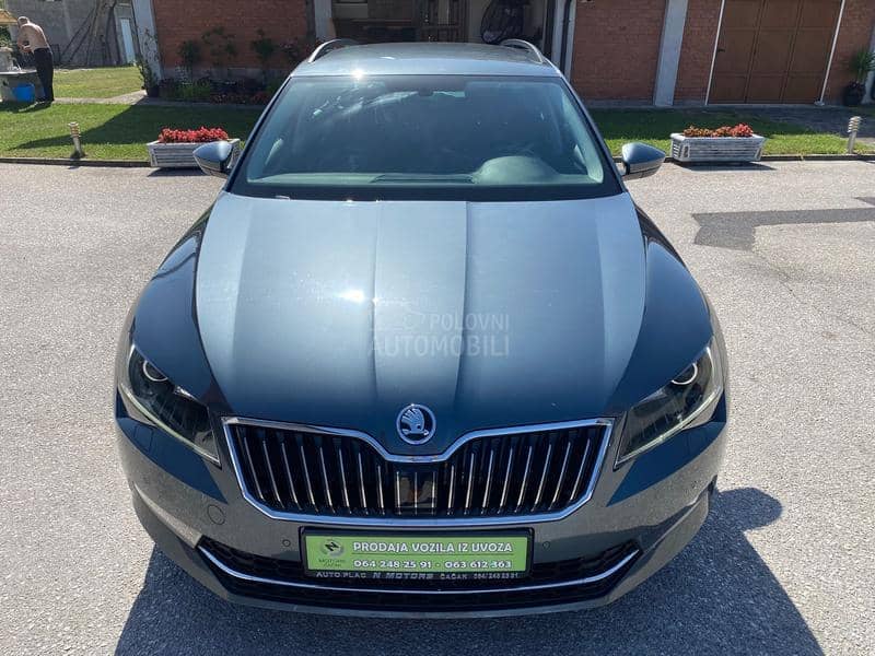 Škoda Superb 2.0 TDI DSG