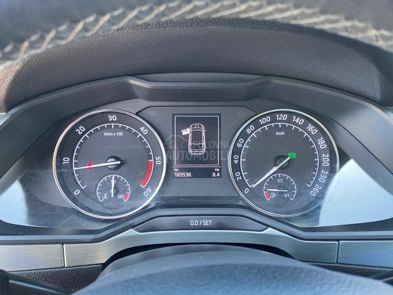 Škoda Superb 2.0 TDI DSG