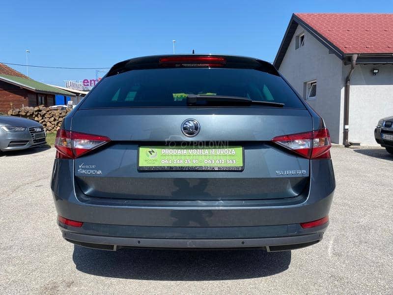 Škoda Superb 2.0 TDI DSG