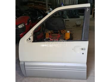 vrata prednja leva za Nissan Terrano od 1995. do 2005. god.