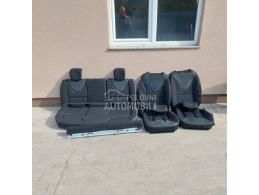 ZADNJA SEDISTA KLUPA za Renault Clio od 2013. do 2020. god.