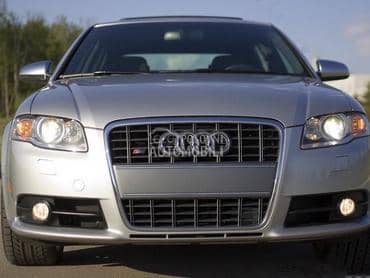 Hrom  gril maska tip S line B7 za Audi A4 od 2004. do 2008. god.