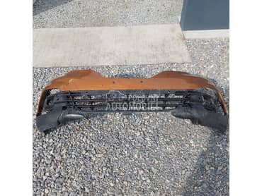 PREDNJI BRANIK za Renault Captur od 2013. do 2020. god.