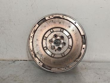 ZAMAJAC za Peugeot 208