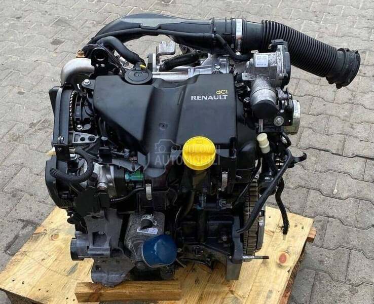 Kompletan motor