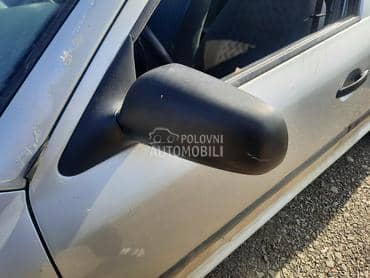 levi retrovizor za Škoda Octavia