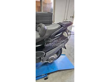 Piaggio X9 500cc