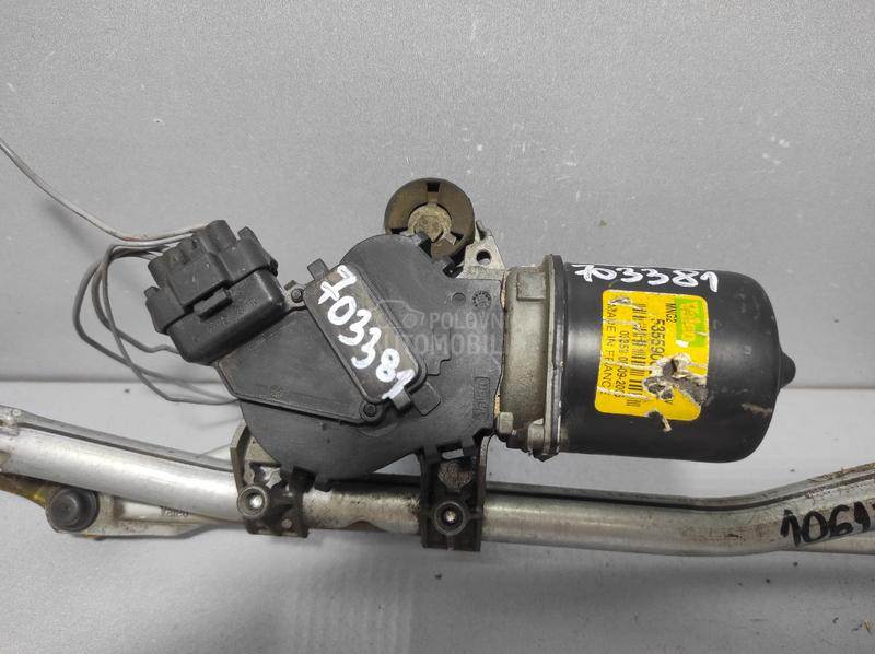 MOTORIC PREDNJEG BRISACA