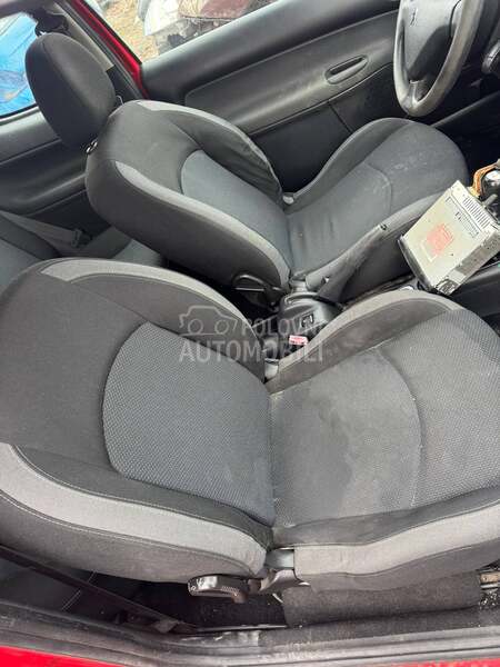 Delovi za Peugeot 206 plus