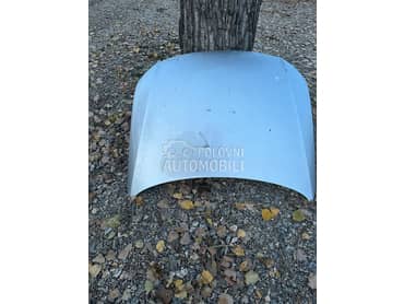 Hauba prednja siva za Volkswagen Passat B6 od 2004. do 2010. god.