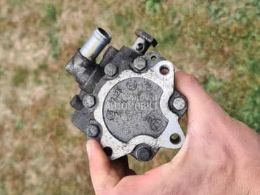 Pumpa ulja za volan 1.9 Tdi za Audi A4 od 2001. do 2008. god.