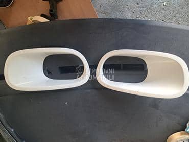 Polopci maglenke rozetne za Citroen C3 od 2017. do 2023. god.