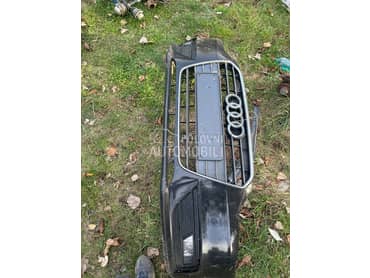 Branik prednji A4 crni za Audi A4 od 2010. do 2015. god.