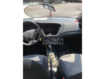 enterijer za Hyundai i20 od 2015. do 2019. god.