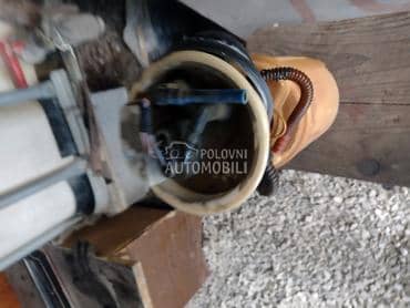 Pumpa u rezeroaru 1,6 za Volkswagen Golf 4 od 1998. do 2005. god.