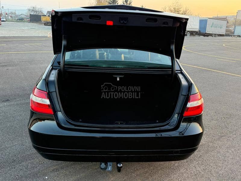 Mercedes Benz E 200 CDI BESPREK0RAN REG