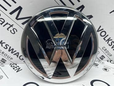 Prednji znak za Volkswagen Passat B8