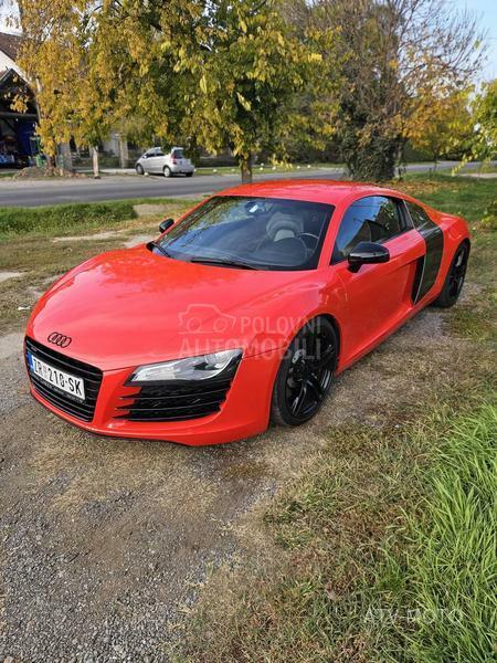 Audi R8 4.2 FSI CARBON