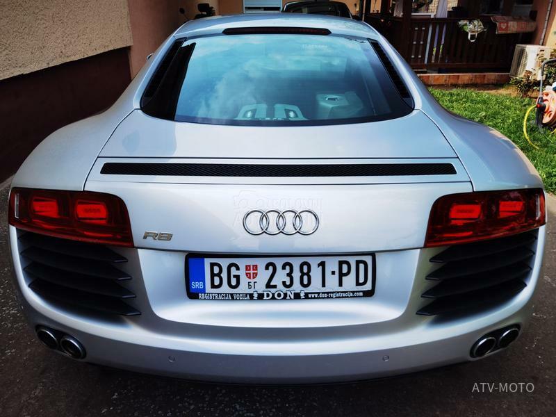 Audi R8 4.2 FSI CARBON