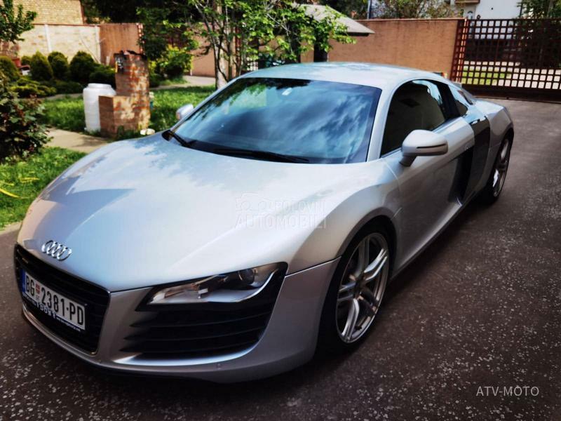 Audi R8 4.2 FSI CARBON