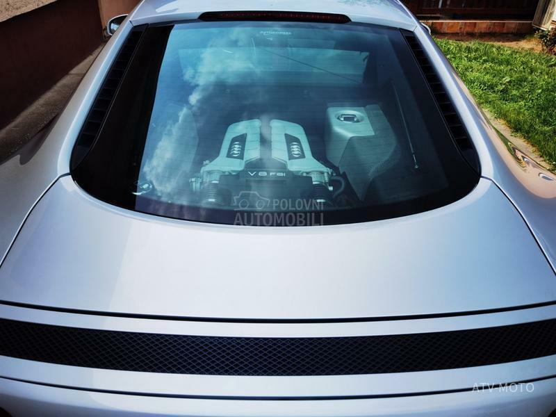 Audi R8 4.2 FSI CARBON