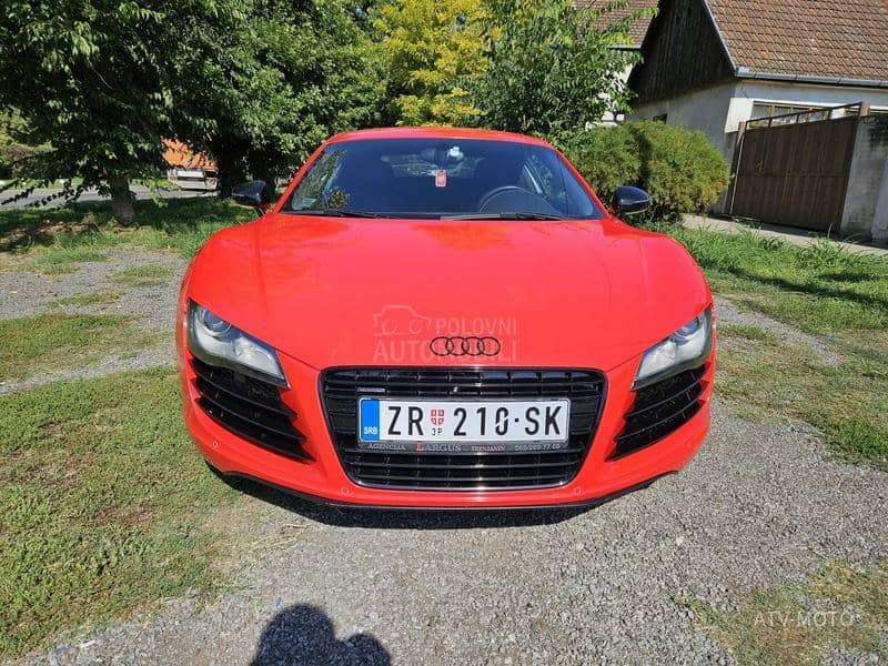 Audi R8 4.2 FSI CARBON