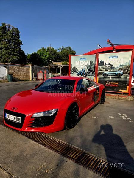 Audi R8 4.2 FSI CARBON