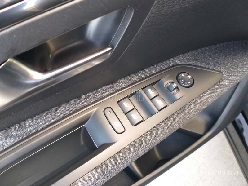 Peugeot 3008 1.5hdi