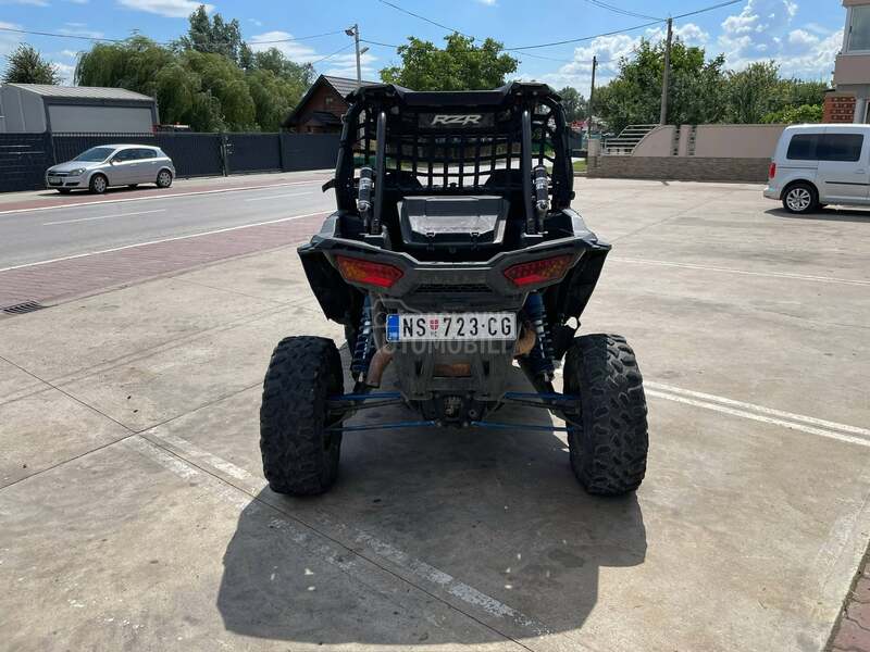 Polaris RZR 1000 XP