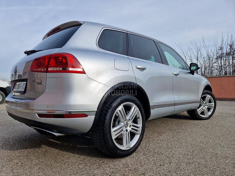 Volkswagen Touareg BLUMOTION 4X4 REG.