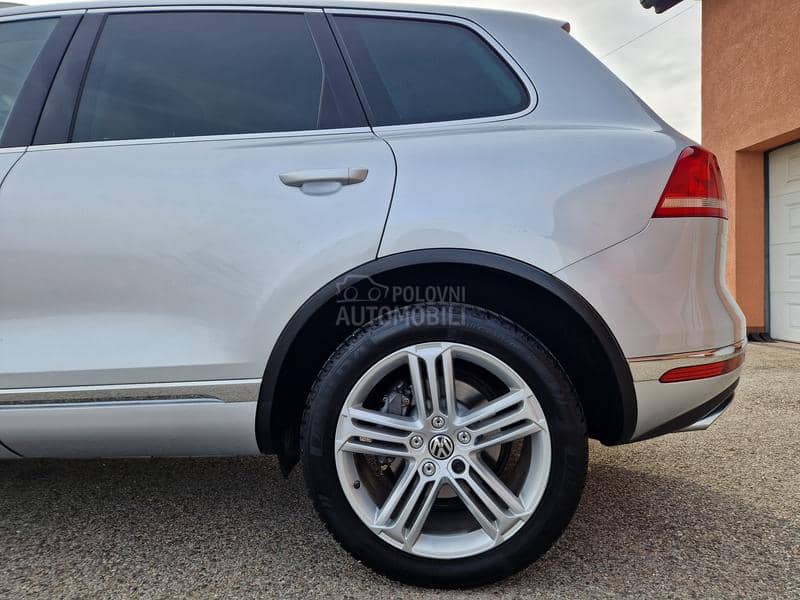 Volkswagen Touareg BLUMOTION 4X4 REG.