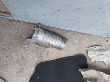 Izolacija katalizatora grane za Peugeot 207