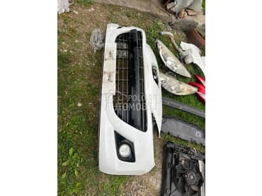 prednji branik za Peugeot 207