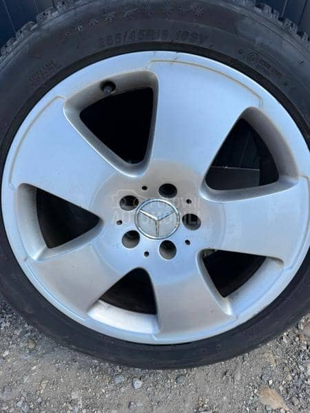 Lassa 255/45 R18 Zimska