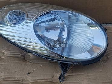 Far Desni za Nissan Micra od 2003. do 2010. god.