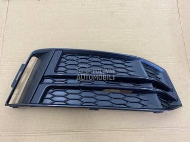 Desna resetka maglenke za Audi A4 od 2015. do 2019. god.