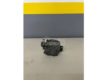 vakum pumpa 1.6 tdi za Volkswagen Golf 6