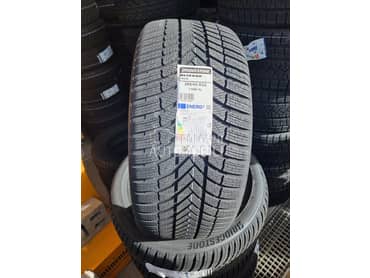 Bridgestone 285/40 R22 Zimska