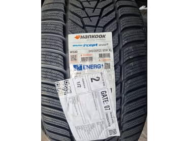 Hankook 275/30 R20 Zimska