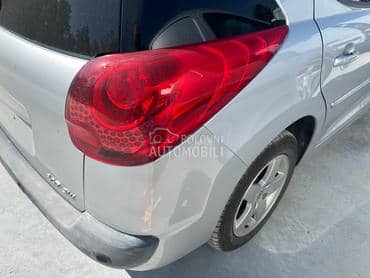 stop svetlo levo/desno za Peugeot 207 od 2006. do 2014. god.