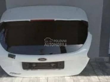 Hedzbek kepek vrata za Ford Focus od 2015. do 2018. god.