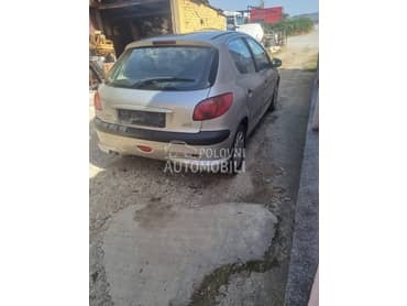 Branik krila za Peugeot 206 od 2001. do 2005. god.